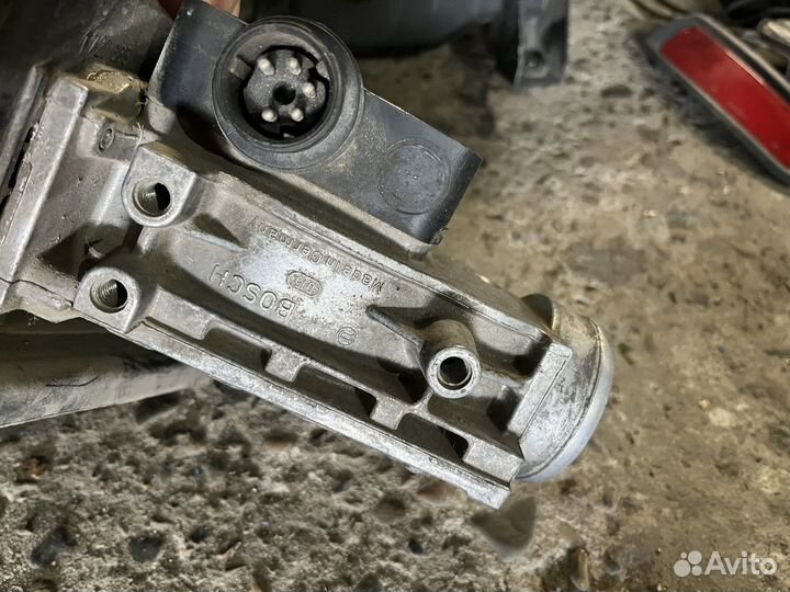 Расходомер воздуха (дмрв) BMW 3-Series (E36)