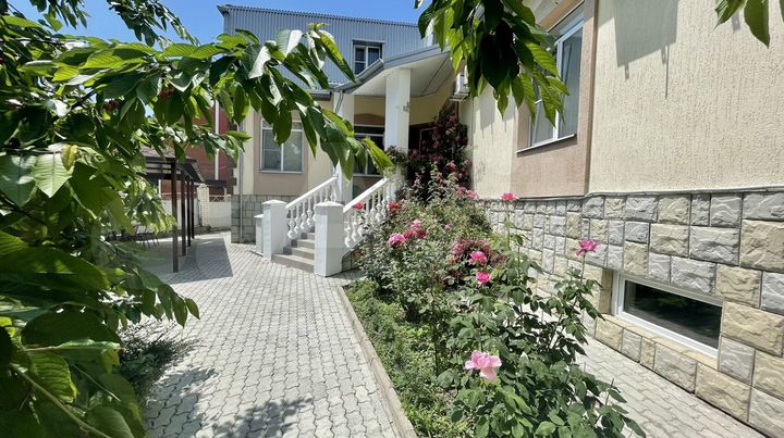 Комната 25 м², 2/2 эт.