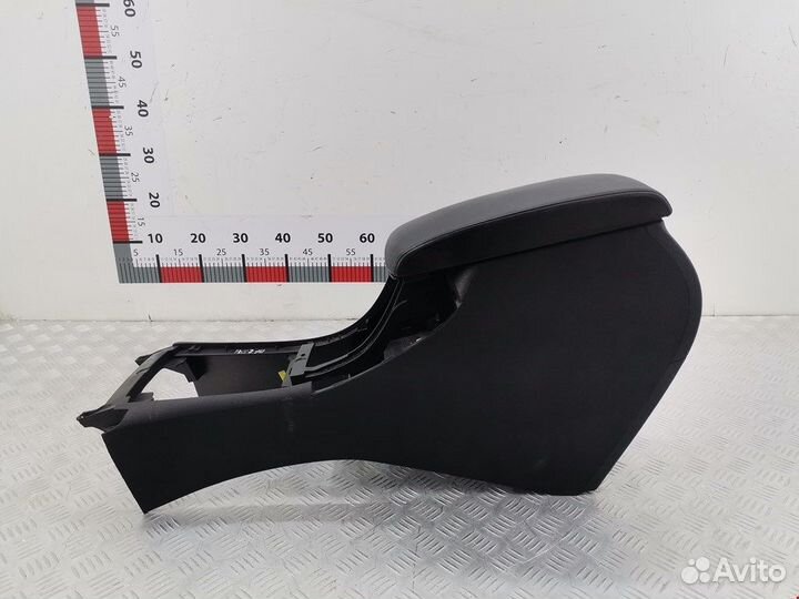 Подлокотник для Peugeot-Citroen 407 7589F3