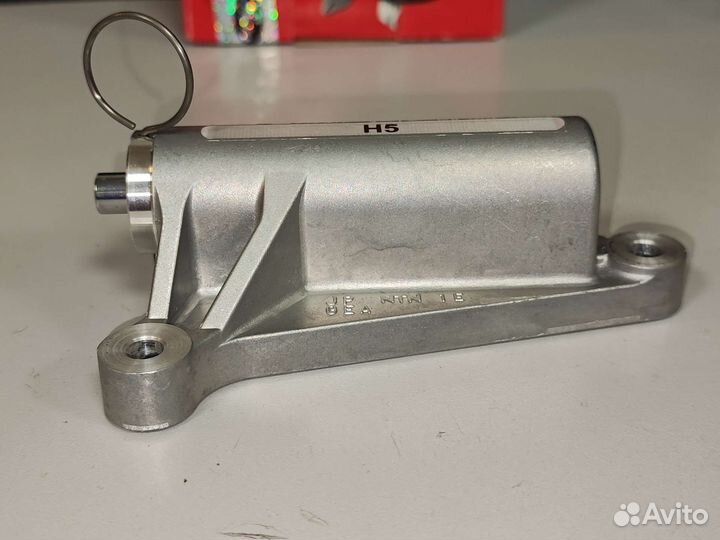 Натяжитель ремня грм audi A4 A6 VW B5