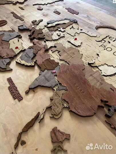 Карта мира интерьерная