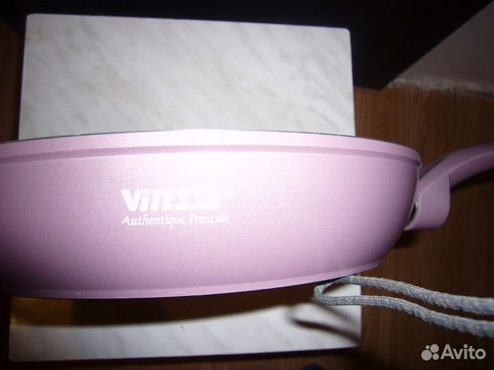 Сковорода большая новая