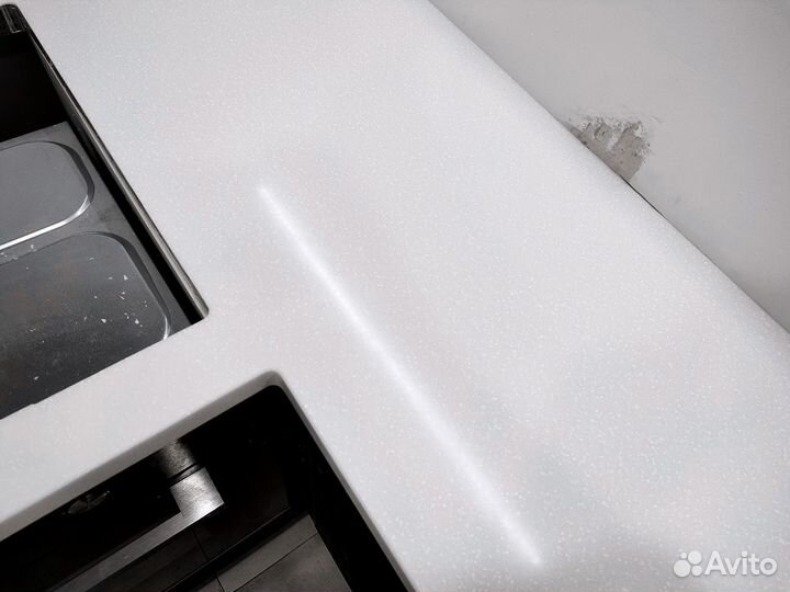 Каменная Столешница с мойкой Grandex кухня м2