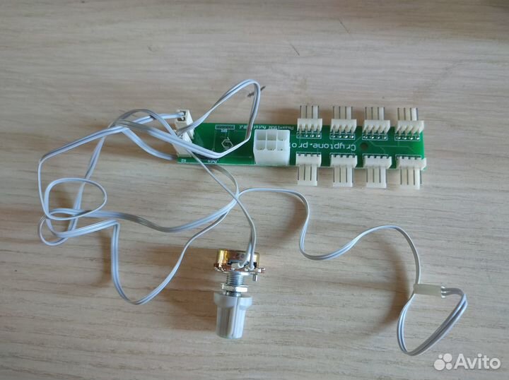 Ручной регулятор вентиляторов с термодатчиком