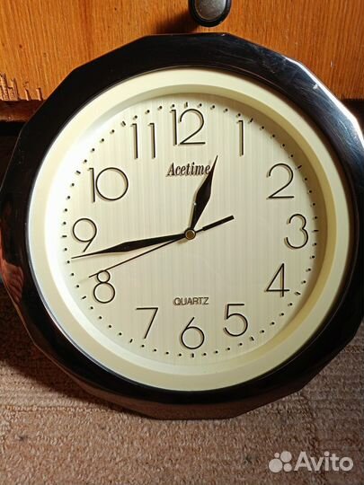 Настенные часы
