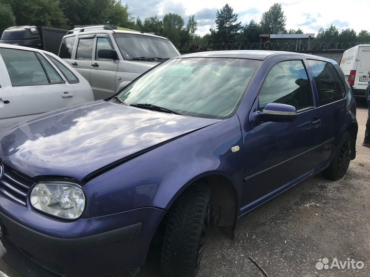 В разборе volkswagen Golf / Variant / 4Motion