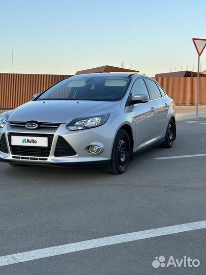 Ford Focus 2.0 AMT, 2012, битый, 200 000 км