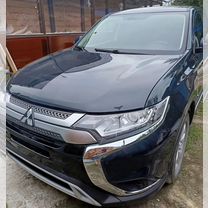 Mitsubishi Outlander 2.0 CVT, 2021, 110 000 км, с пробегом, цена 2 620 000 руб.