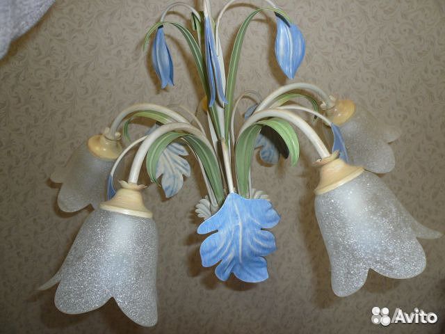 Красивая люстра