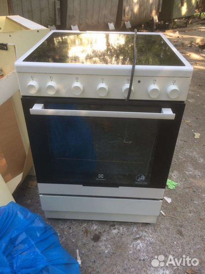 Плита электрическая стеклокерамика