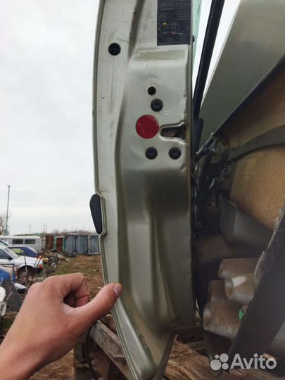 Дверь передняя левая Renault Laguna 2/Лагуна 2