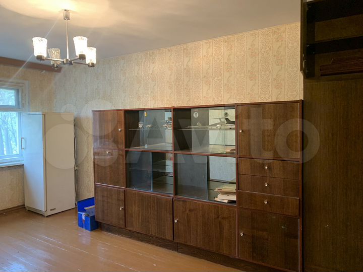 3-к. квартира, 61 м², 2/5 эт.