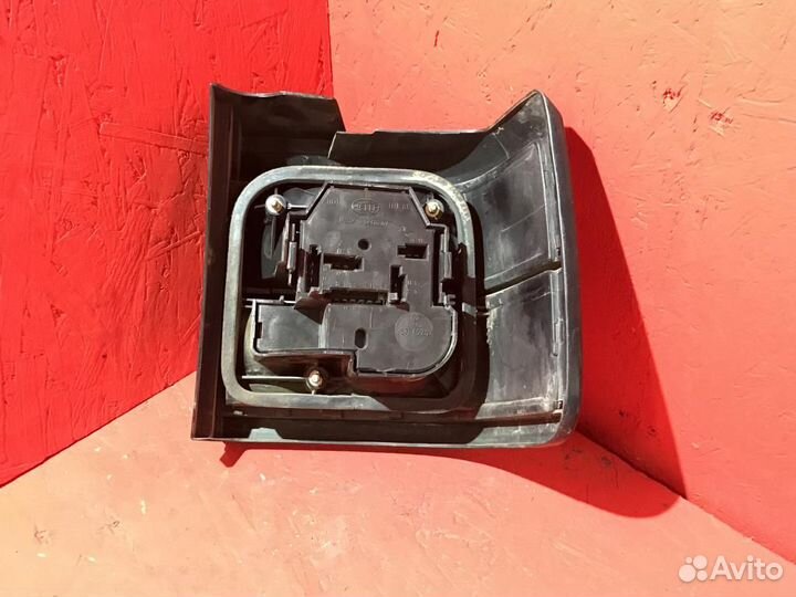 Фонарь задний левый Фольксваген Пассат Б3