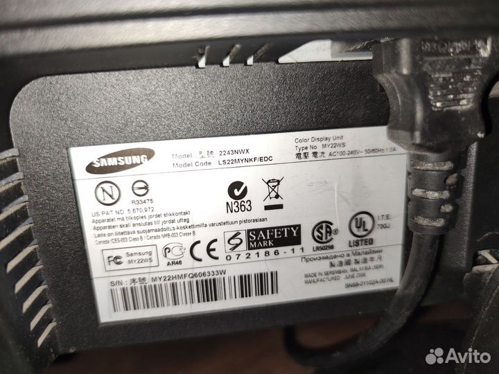 Монитор Samsung 22 дюйма