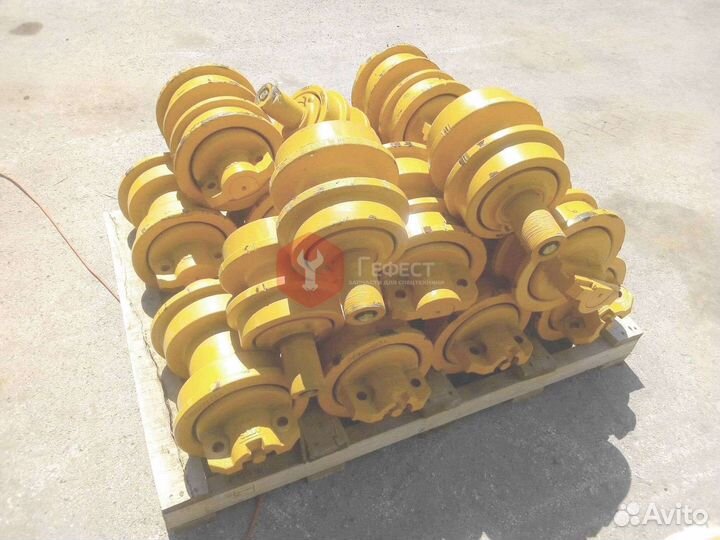 Каток поддерживающий Hitachi ZX480MTH 9099140