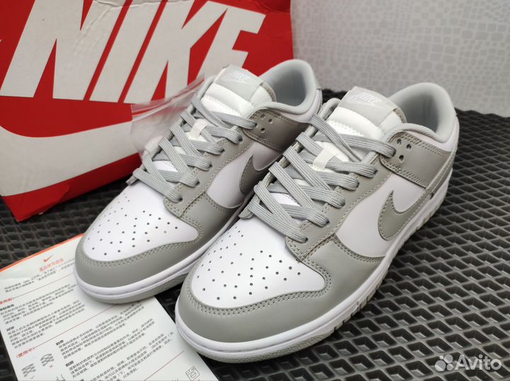 Кроссовки Nike Dunk Low Retro 