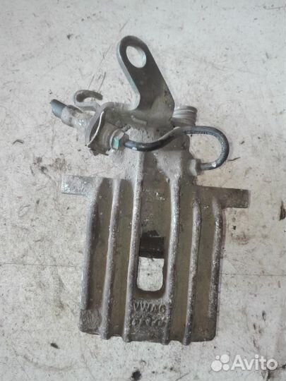 Суппорт задний правый Audi A3/RS3/S3