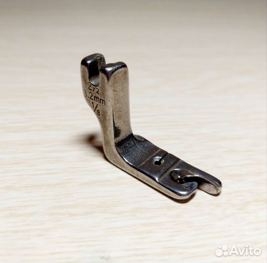 Лапки для подгибки к прямострочным швейным машинам