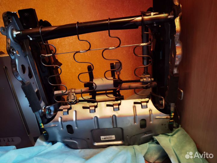 Сидение водительское переднее antara opel