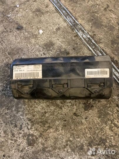 Подушка безопасности пассажира Mercedes w210