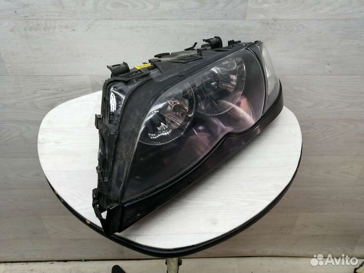 Фара левая BMW 3 (E46) 2001-2006