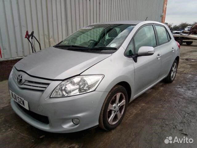 Часть кузова (отрез) Toyota Auris E15 Аурис