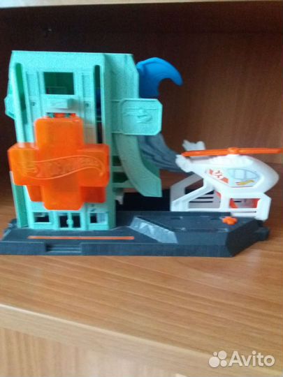 Набор игровой Hot Wheels Сити Атака летучей мыши