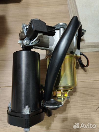 Компрессор пневмоподвески на prado120