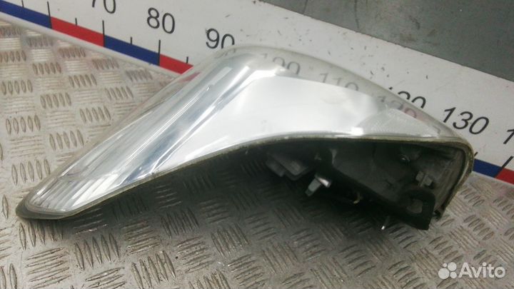 Фонарь задний левый Toyota Verso 2011