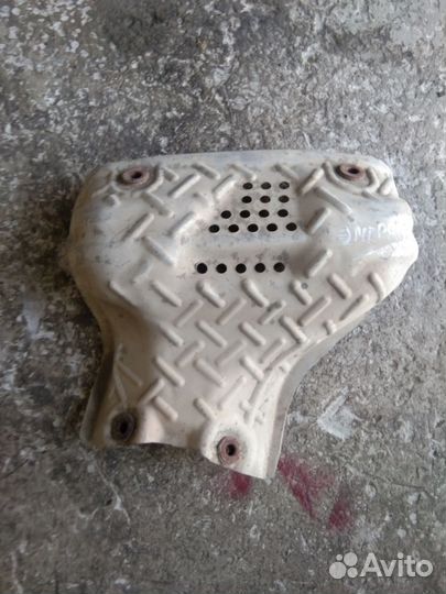 Защита выпускного коллектора Джили Эмгранд EC7