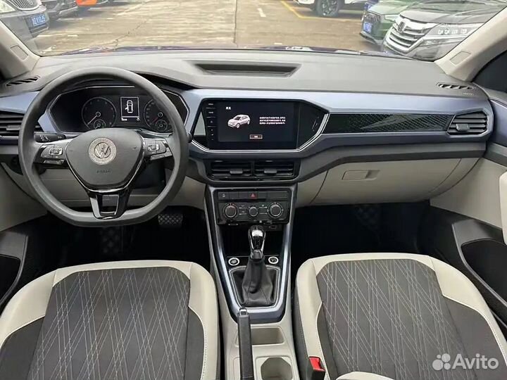 Volkswagen T-Cross 1.5 AMT, 2020, 30 000 км