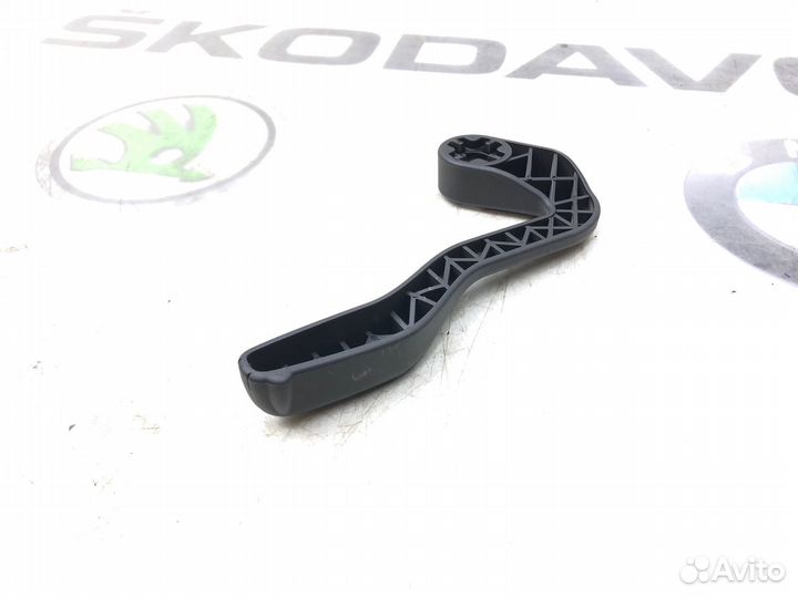 Ручка регулировки положения руля Skoda Octavia Rs