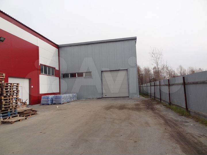 Склад, 1050 м²