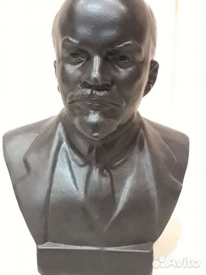 Бюст ленина