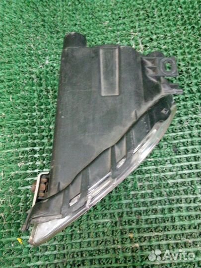 Фара противотуманная передняя левая Lexus Gs350