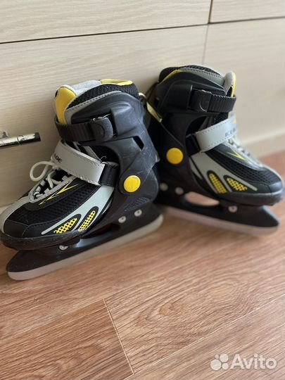 Коньки хоккейные