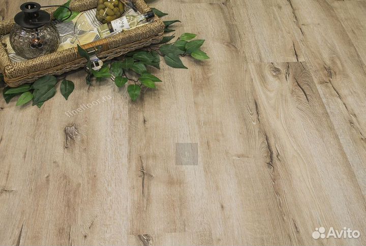 Кварцвиниловая плитка замковая