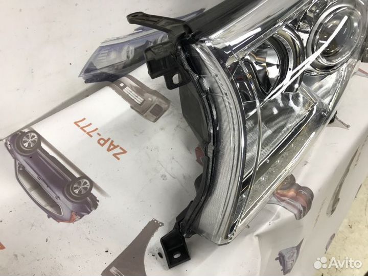 Фара передняя левая Toyota Land Cruiser 200 I rest