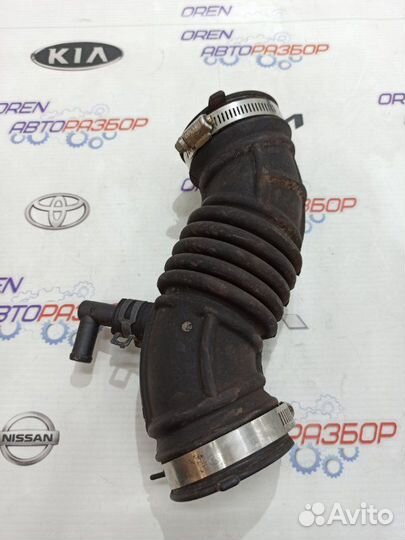 Патрубок воздушного фильтра Nissan Note 1.6 HR16