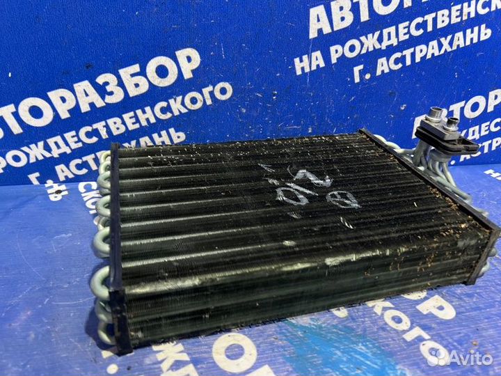 Испаритель кондиционера Mercedes-Benz W210 седан