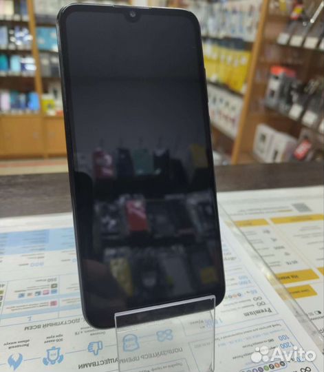 Honor 8a 32gb(б/у)