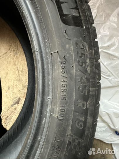 Michelin Pilot Sport 4 SUV 255/45 R19 100V