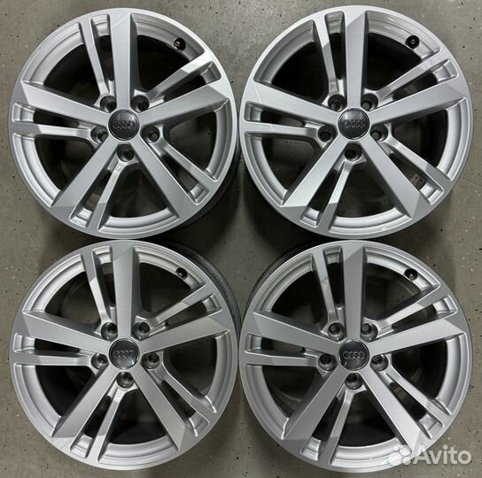 Диски Audi Q3 F3 R17 (Оригинал)