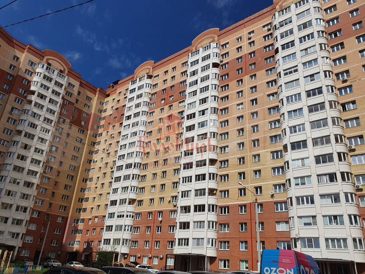 2-к. квартира, 66,1 м², 12/17 эт.