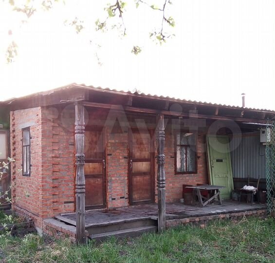 Дача 20 м² на участке 5 сот.