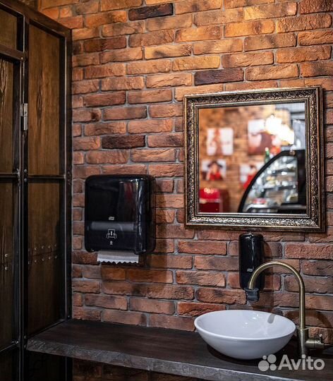 Дизайнер интерьера ресторана