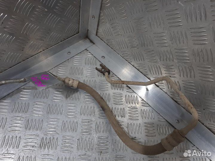 Трубка гура Peugeot 206 2B KFV TU3A 2008