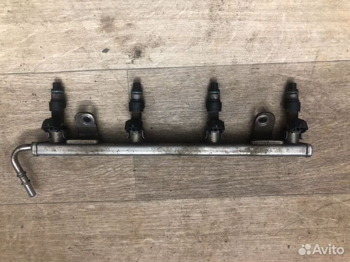 Форсунки с рампой Nissan fby2850