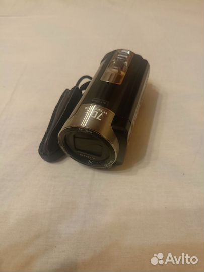 Цифровая видеокамера sony handycam