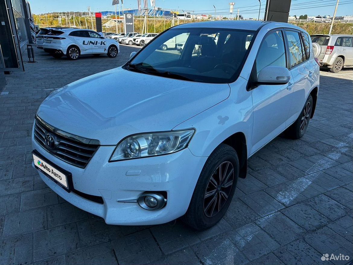 Toyota RAV4 2.0 CVT, 2011, 239 266 км